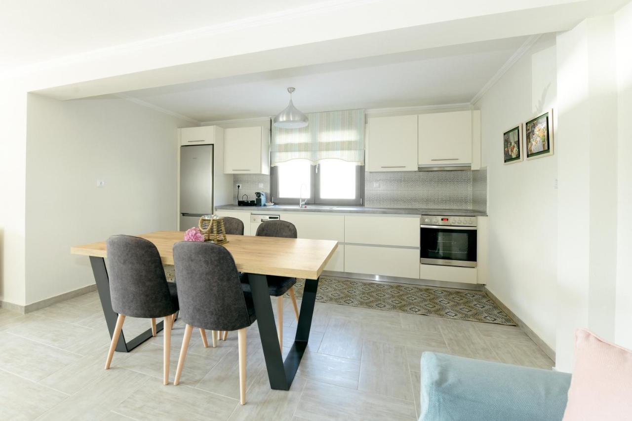 W1 Rooms Cavala Exterior foto
