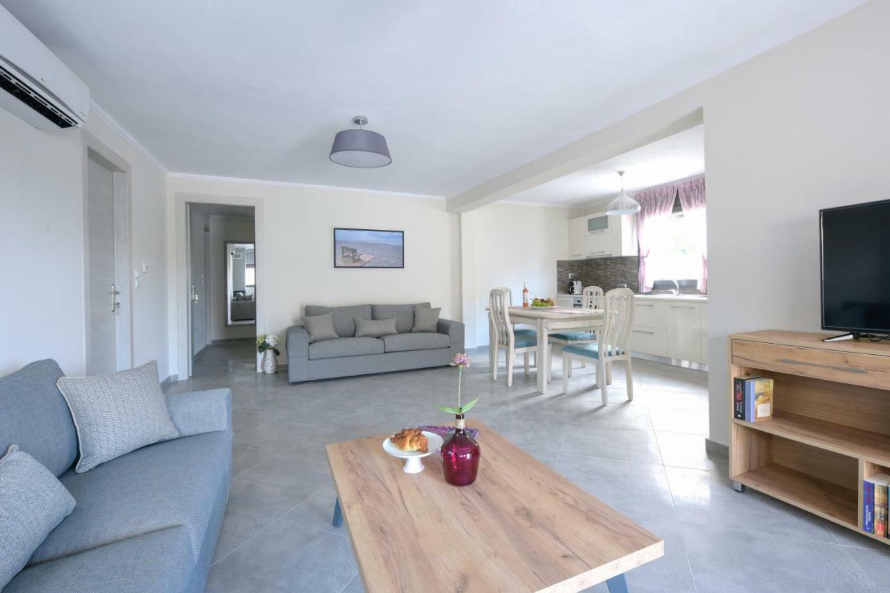 W1 Rooms Cavala Exterior foto